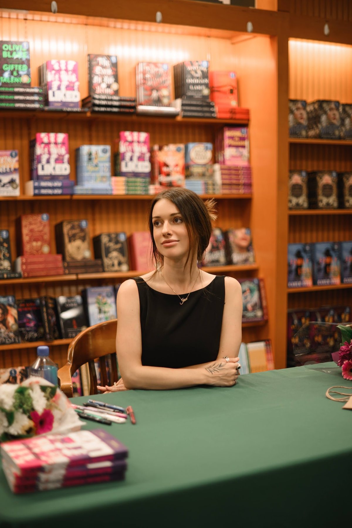Jessa at the signing table
